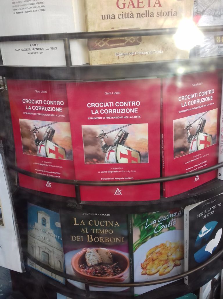 SARA LISETTI PRESENTA LA SUA ULTIMA FATICA LETTERARIA