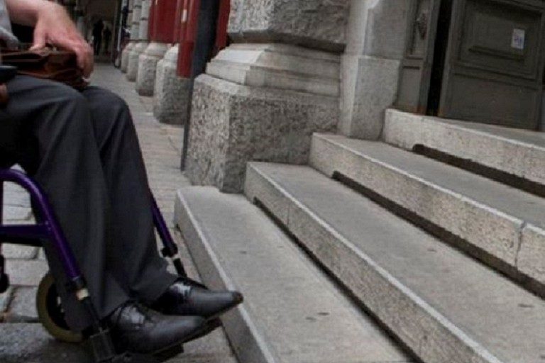 Formia, approvate linee di indirizzo per l’adozione del Piano di Eliminazione delle barriere Architettoniche P.E.B.A.