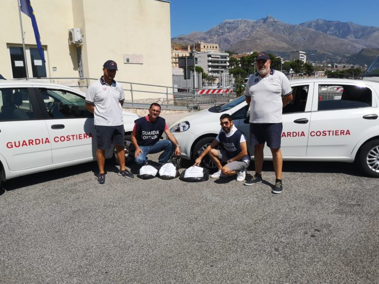 Guardia Costiera, sequestrati prodotti ittici al mercato rionale di Formia