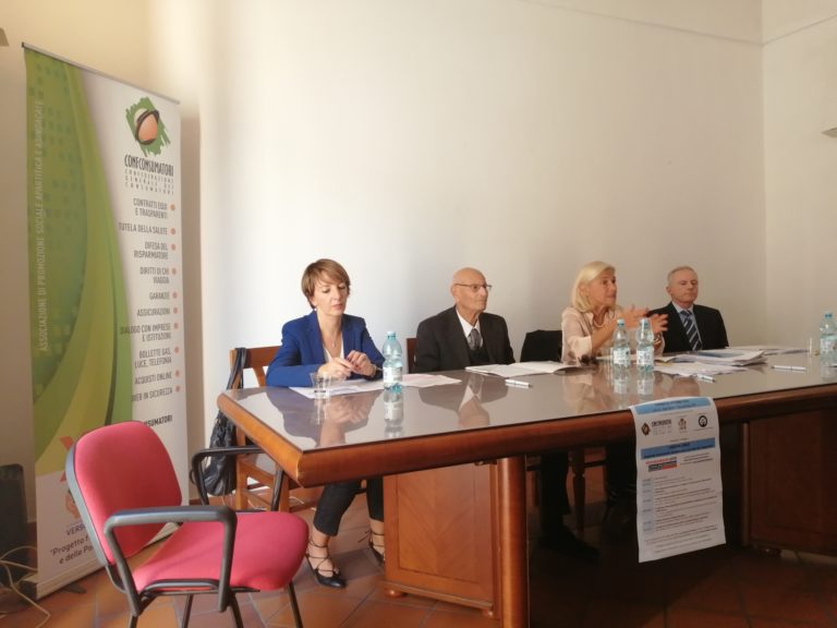 Buoni risultati per il convegno “Impariamo a gestire i nostri soldi”