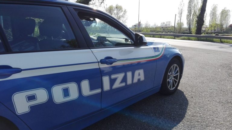 Dà una testata in faccia alla moglie, arrestato 39enne di Fondi