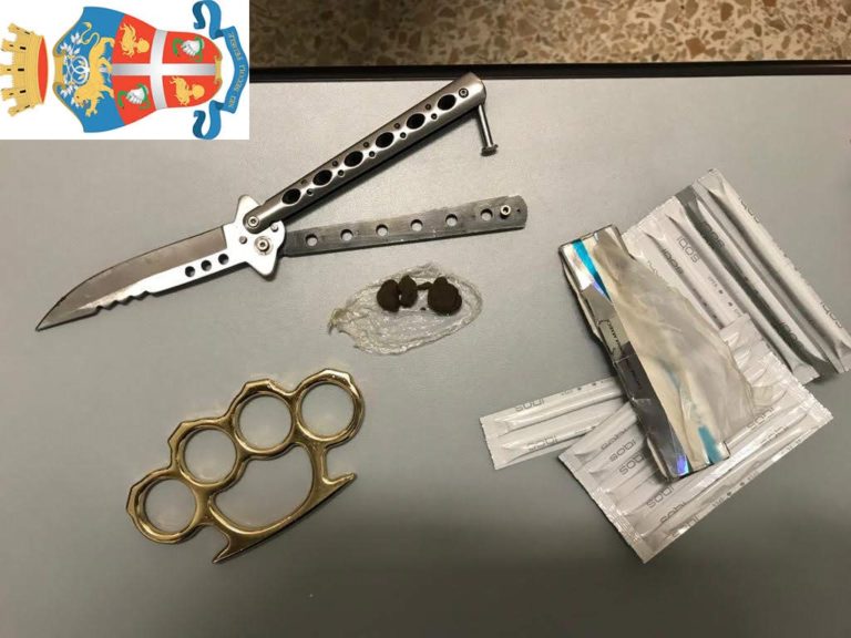 GAETA – Due 18enni di FORMIA sorpresi con hashish, tirapugni e coltello a serramanico