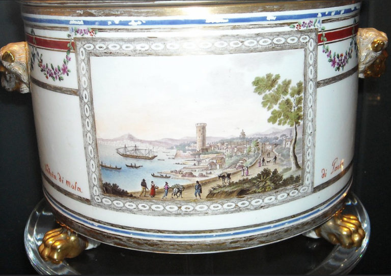 Veduta e costumi di Formia nelle porcellane della Real Fabbrica Ferdinandea