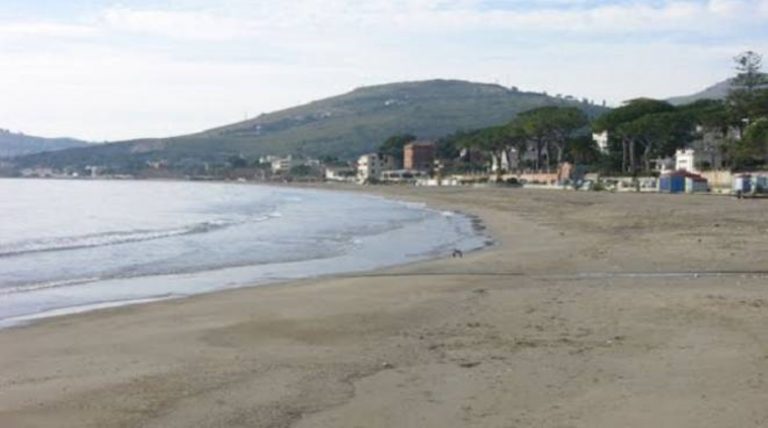 Formia. Avviso pubblico per acquisire manifestazioni di interesse a presentare progetti finalizzati al servizio di assistenza e sorveglianza delle spiagge libere