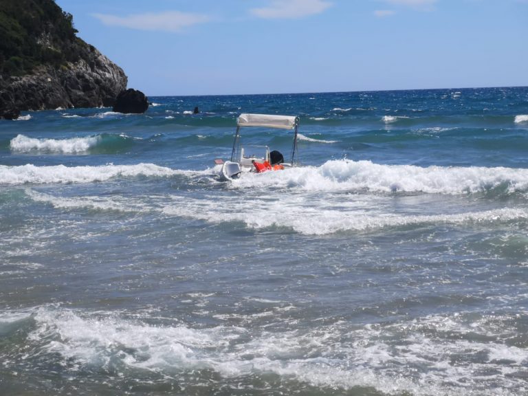 Gaeta unità affondata, salvi tre diportisti