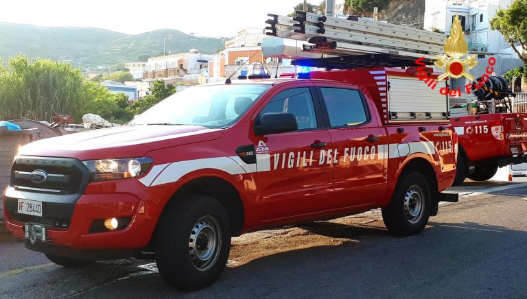 A FERRAGOSTO 65 VIGILI DEL FUOCO IN SERVIZIO PRONTI A INTERVENIRE, I DATI STATISTICI A PARTIRE DA GAETA, CASTELFORTE, FONDI E PONZA