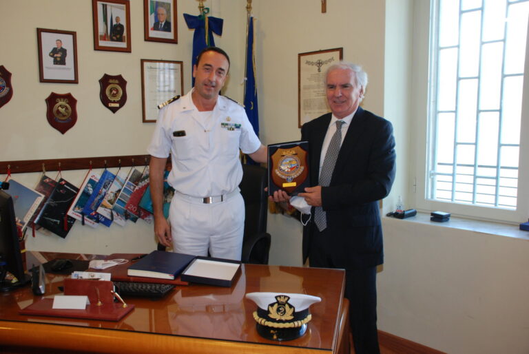 GAETA: IL PREFETTO HA FATTO VISITA AL COMANDANTE DELLA GUARDIA COSTIERA