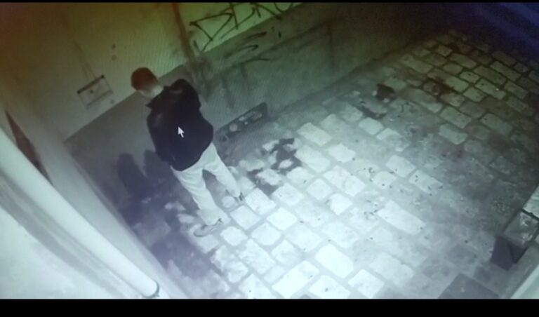 ITRI: VENTENNE LOCALE PESANTEMENTE MULTATO PER AVER URINATO IN LUOGO PUBBLICO