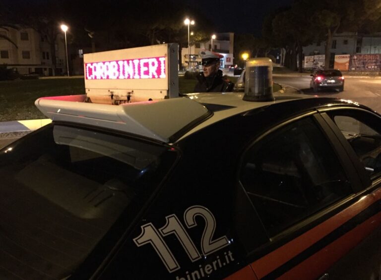 FONDI: VENTIQUATTRENNE DENUNCIATO DAI CARABINIERI PERCHE’ EVADE DAI DOMICILIARI