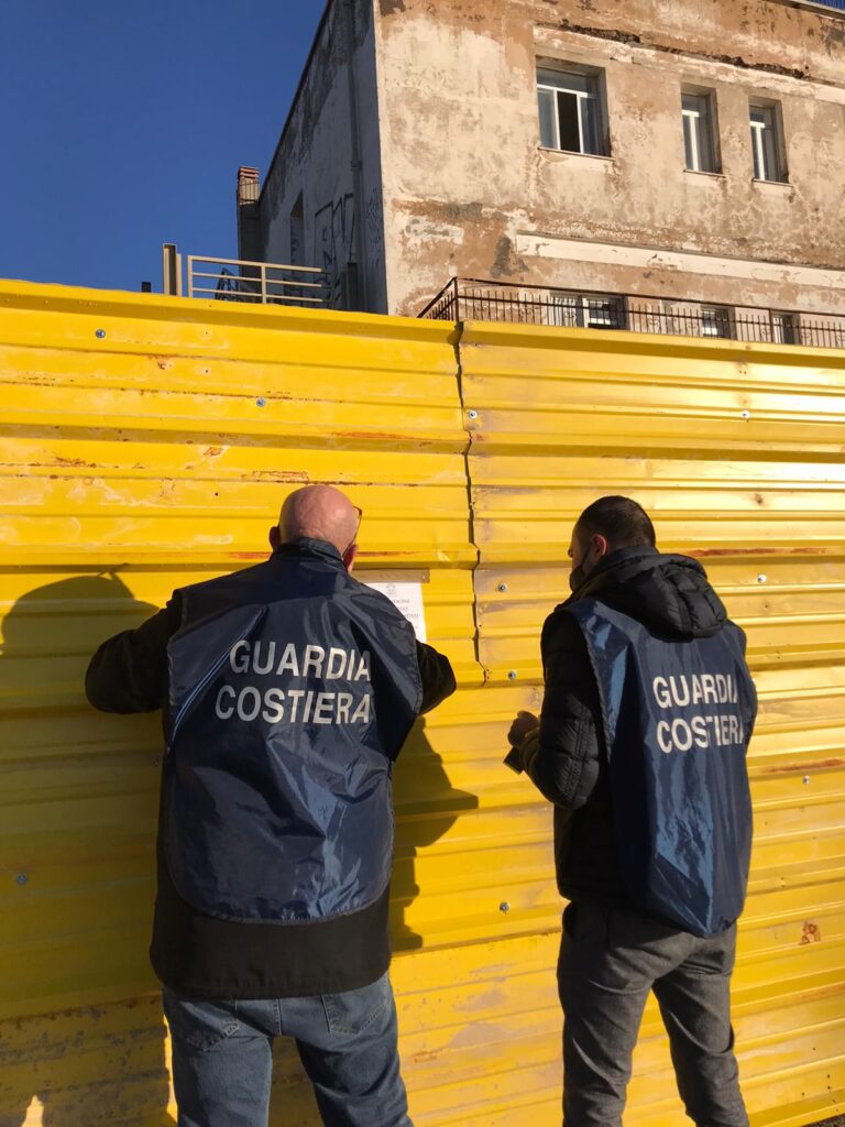 GUARDIA COSTIERA INTERVIENE A FINE ANNO CON UN SEQUESTRO DISPOSTO DAL TRIBUNALE