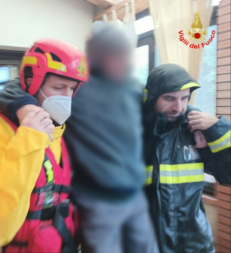 PONTONE A FORMIA: TRANO CHIEDE SUBITO UN COMMISSARIO PER MESSA IN SICUREZZA