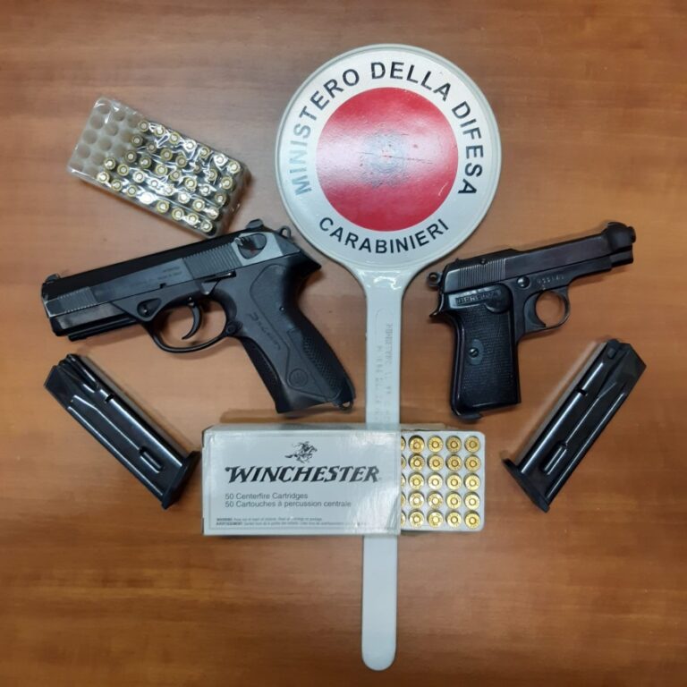 MINTURNO: PISTOLE E MUNIZIONI SEQUESTRATE AD UN 64ENNE
