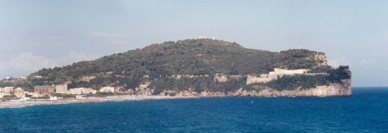 GAETA: GLI ECOLOGISTI DELLA BARBA DI GIOVE LANCIANO APPELLO AREA DI MONTE ORLANDO