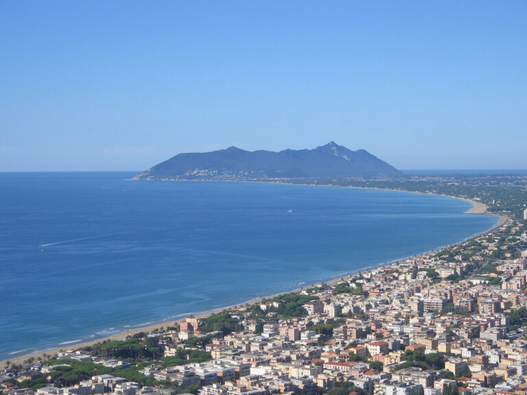 Gestione stagione balneare 2021 degli arenili comunali in concessione sul litorale di Terracina