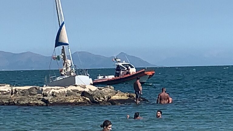 Mare Sicuro da Scauri a Gaeta: Guardia Costiera ha controllato numerose attività balneari