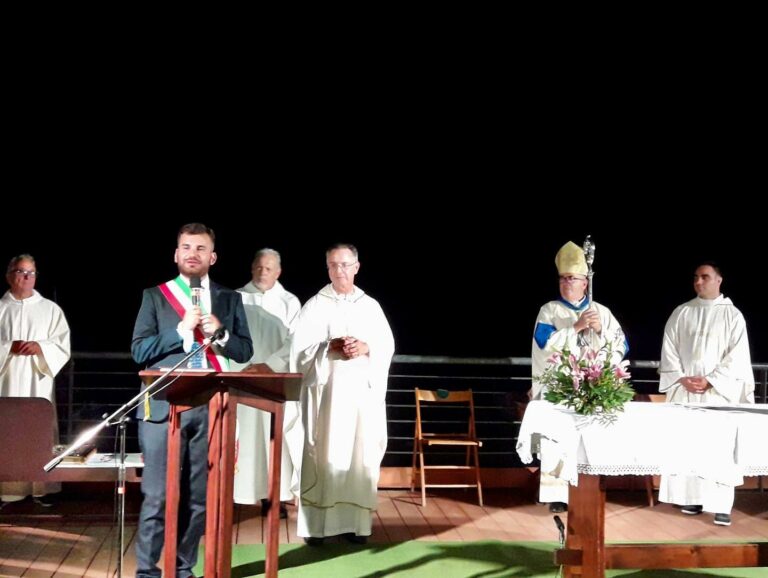 Scauri: Festa della Porta del Cielo, Marcaccio espone il pensiero civico all’atto di affidamento