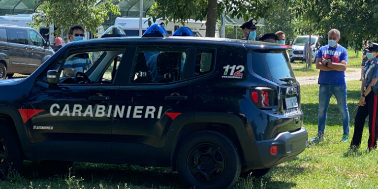 In un campeggio i carabinieri traggono in arresto 53enne per violenza, resistenza e lesioni personali