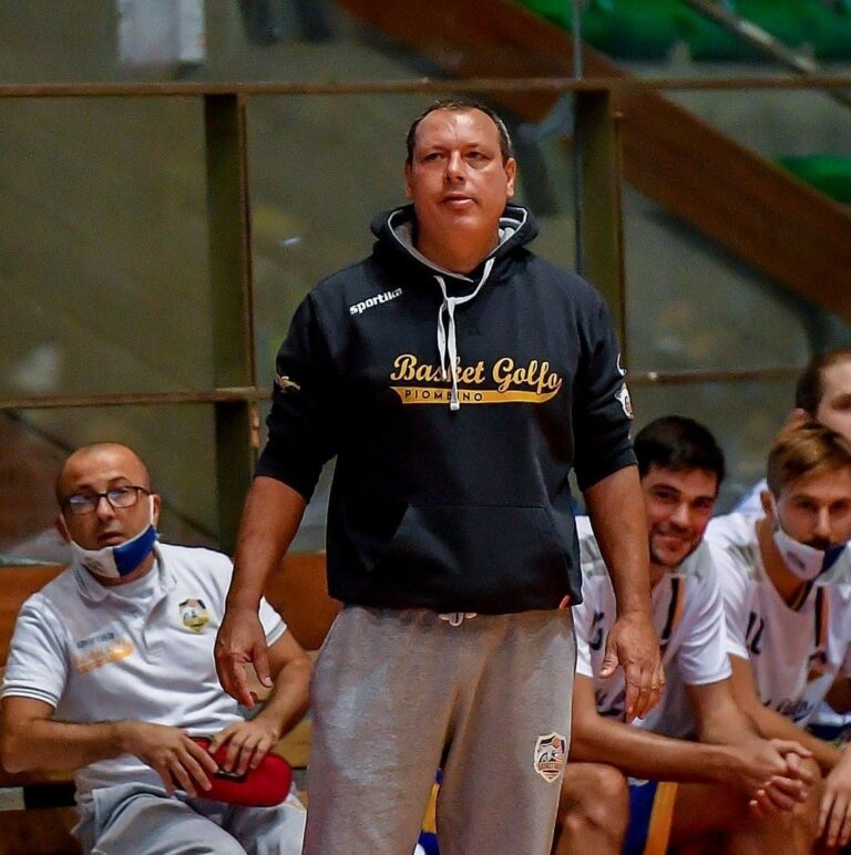 Fortitudo Scauri affronta in casa domenica sera il Cassino, una partita che si annunzia scintillante