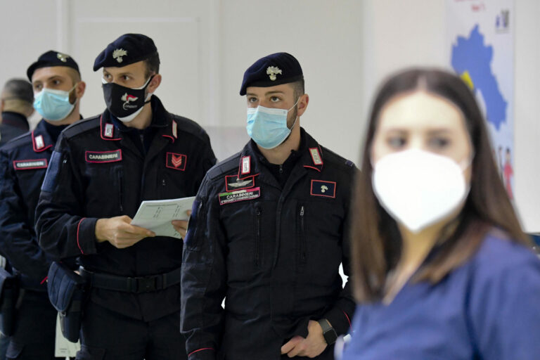 Carabinieri: disposti controlli capillari sul territorio per la certificazione verde rafforzata anti covid