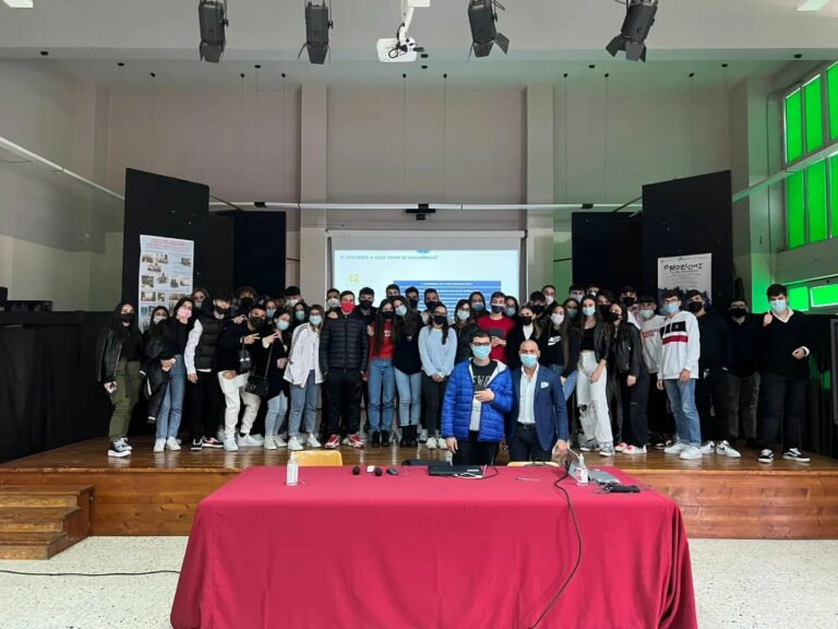 Formia: Su Milano Finanza un servizio con gli studenti del Fermi – Filangieri – Tallini