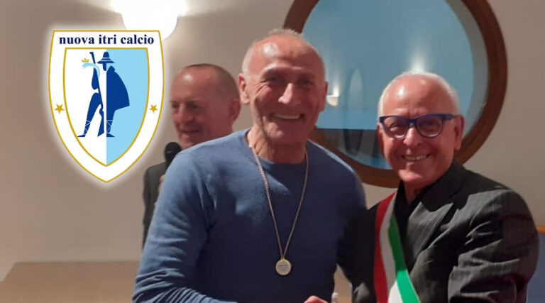 Nuova Itri Calcio, premiata la squadra in Comune