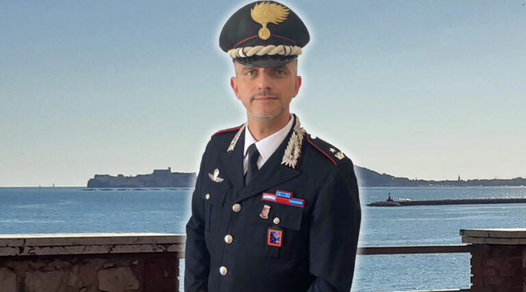 Scauri: donna tenta il suicidio in mare di notte, dissuasa e salvata dai carabinieri