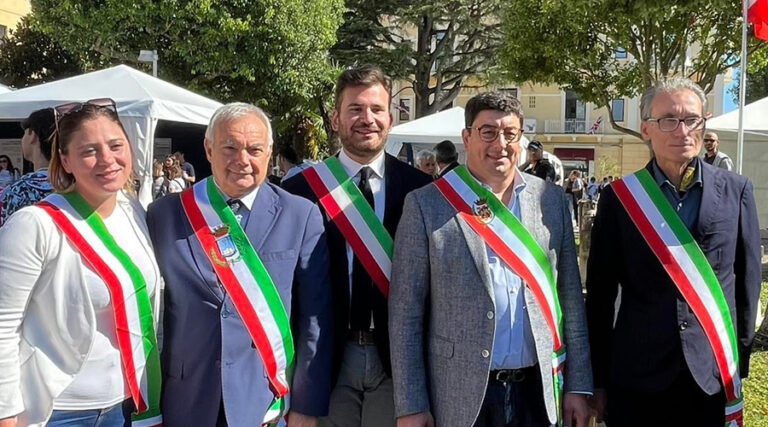 Centinaia di giovani per il Formia University Village