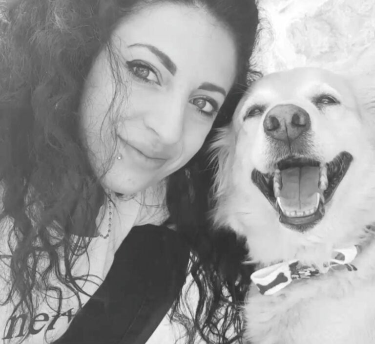 JACQUELINE E CHICCO: L’AMORE INFINITO TRA ESSERE UMANO E CANE