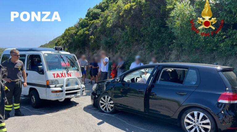 Incidente stradale a Ponza. Coinvolto un taxi
