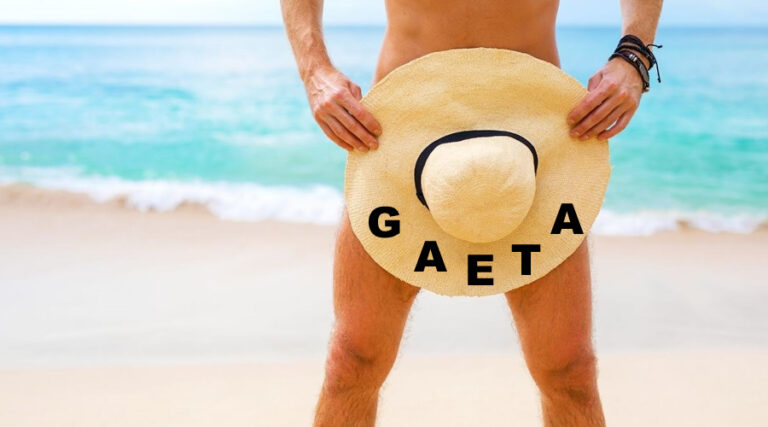 La spiaggia dell’Arenauta a Gaeta divisa tra naturisti e tessili