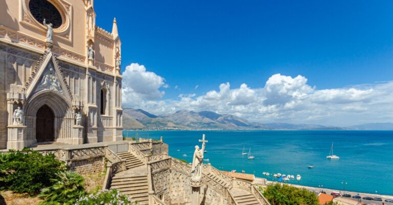 Gaeta: la Basilica Cattedrale di Gaeta cerca nuovi volontari per ampliare la disponibilità di apertura di vari luoghi di culto