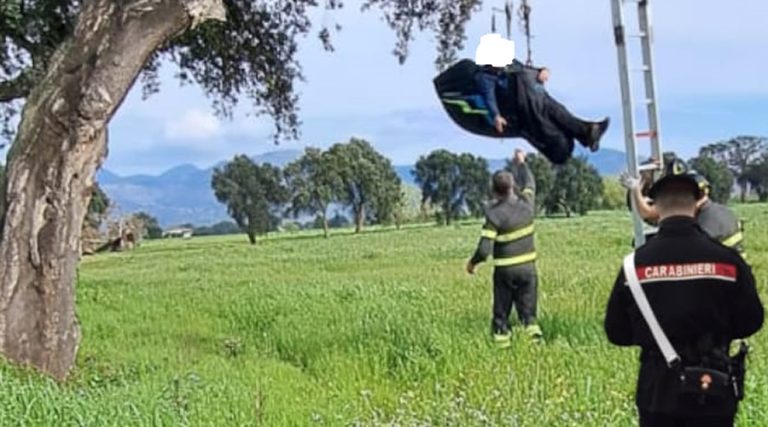Parapendista soccorso in Provincia di Latian