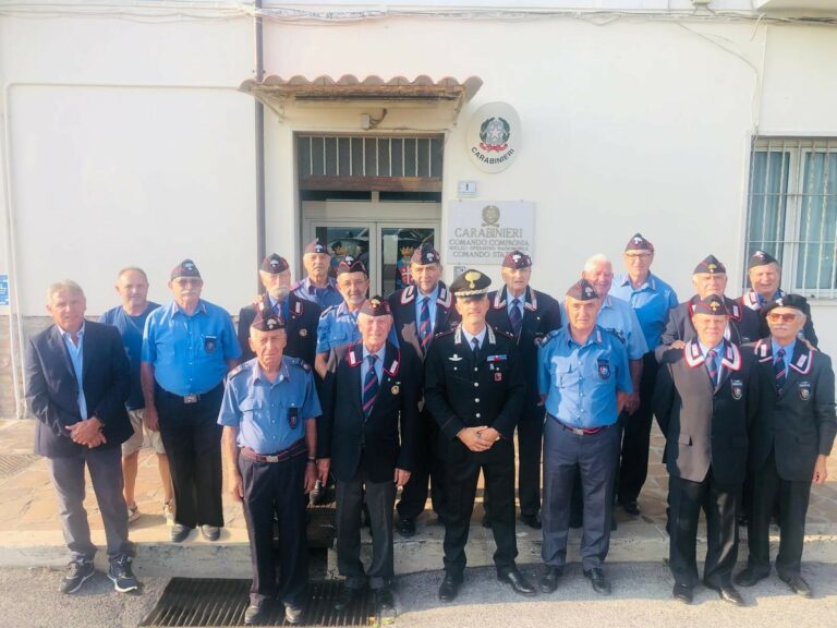 I ringraziamenti alle Associazioni Nazionali Carabinieri dei comuni che fanno parte della Compagnia carabinieri di Formia