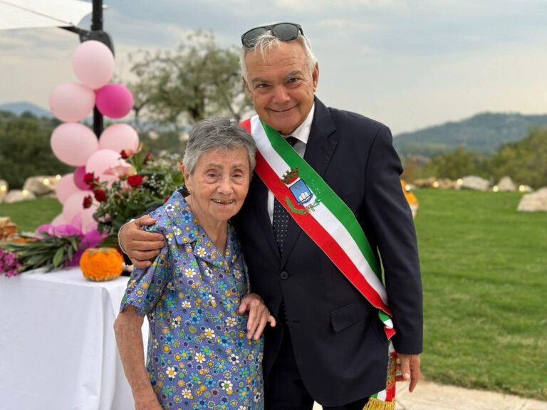 Castelforte, Assunta Stabile compie 100 anni