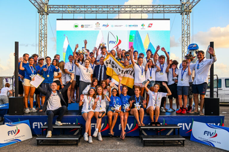 Finale mozzafiato per il Campionato Italiano Giovanile delle Classi In Doppio di Formia 2025