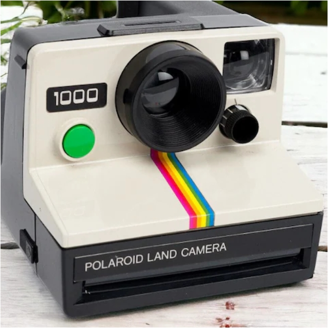 Cara vecchia Polaroid: tra costume e arte