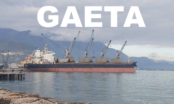 NAVE GAETA PETCOKE