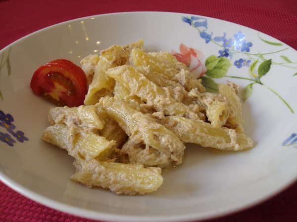 Penne tonno e pepe