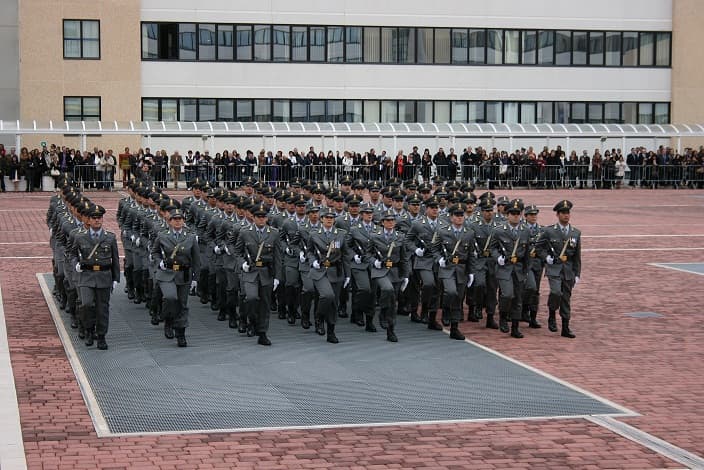 Pubblicato il bando di concorso, per titoli ed esami, per l’arruolamento di 66 allievi ufficiali presso l’accademia della guardia di finanza - anno accademico 2019/2020