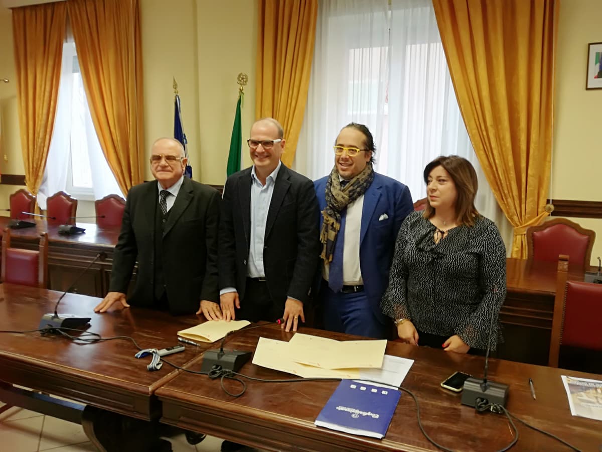 Gaeta: Imprenditoria giovanile, firmato il protocollo d'intesa tra Comune di Gaeta e Confartigianato Latina