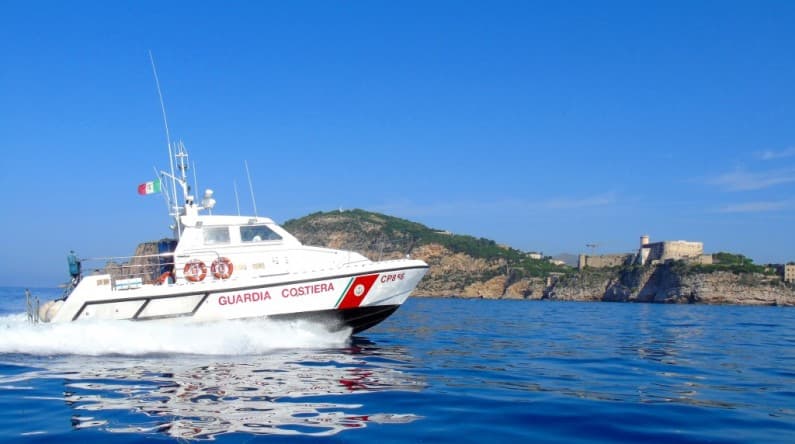 Formia: Sequestro della Guardia Costiera di Formia