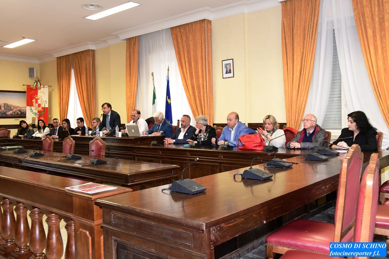 Scuola delle Istituzioni - gestione degli Enti Pubblici, a Gaeta l`evento