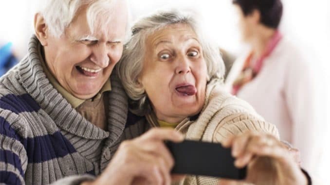 Generazioni a confronto: Millennials vs “nonni” l’ultima generazioni degli offline