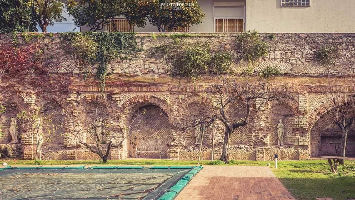 CICERONE E l DUE CONFINANTI CON LA SUA VILLA DI FORMIA