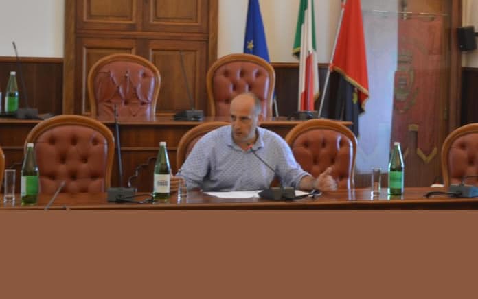 IL SINDACO GERARDO STEFANELLI E L’ARTICOLO 27 DELLA COSTITUZIONE REPUBBLICANA