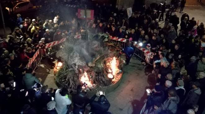 Trivio - La 159ᵅ edizione de “Gliù foco alla Piazza”