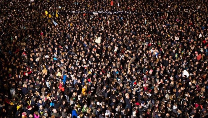 Formia - Mobilitazione del Sud Pontino per il flash mob delle Sardine