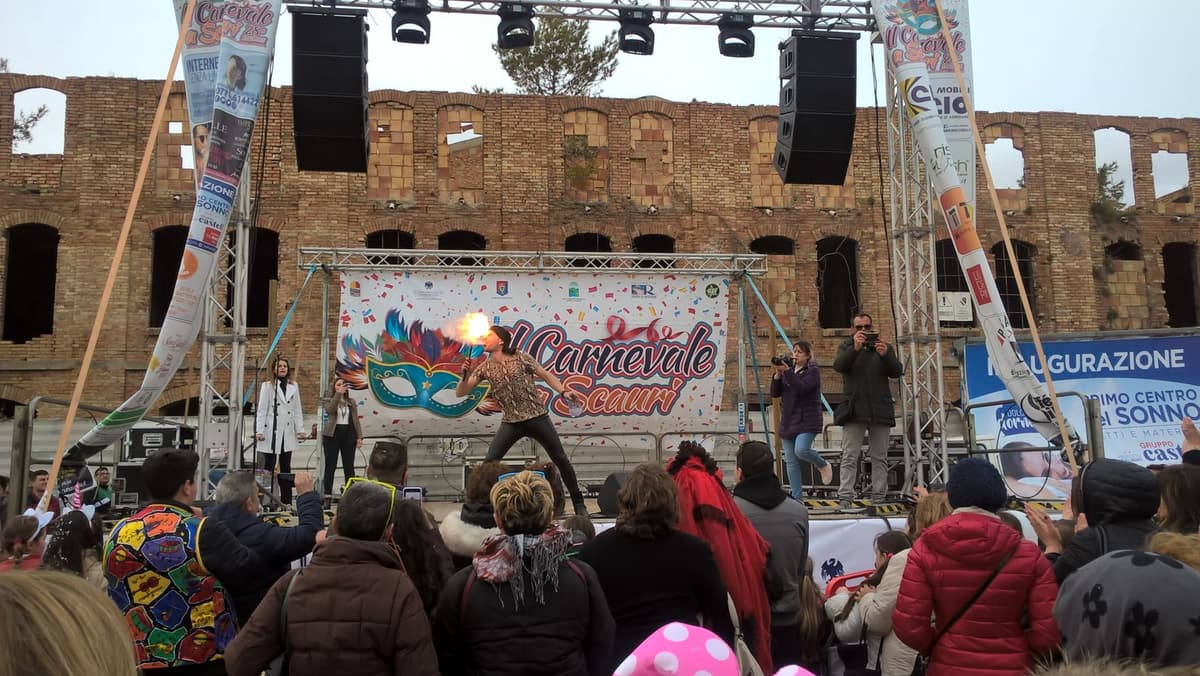 Martedì 25 la sfilata dei carri per il XXIX “Carnevale a Scauri”