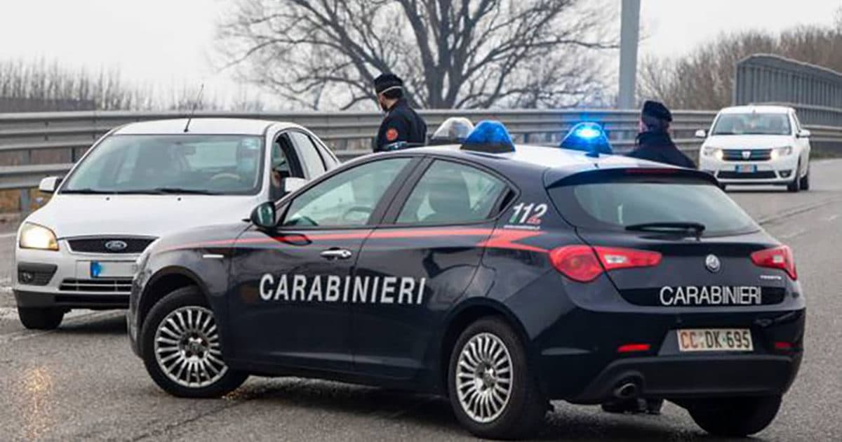 FONDI: I CARABINIERI DEFERISCONO VENTIQUATTRENNE IN POSSESSO DI TREDICI DOSI DI COCAINA