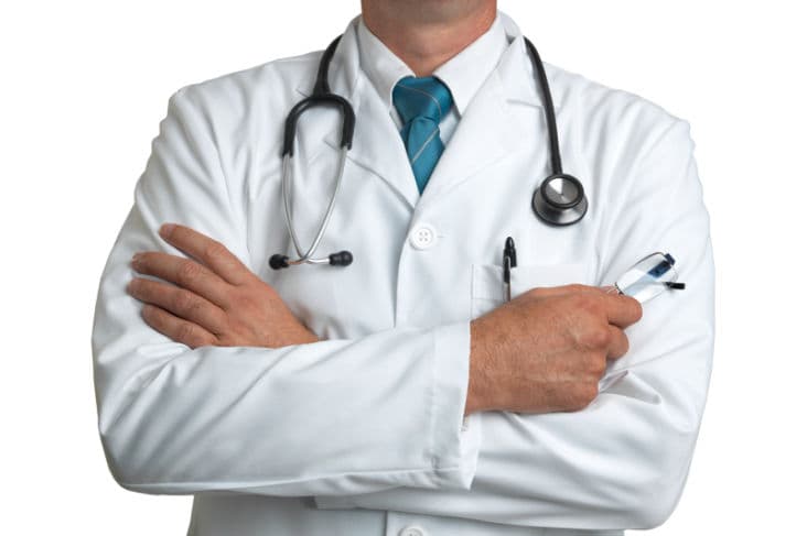 CORONAVIRUS: ABOLITO ESAME DI STATO PER I MEDICI E NORME DA SEGUIRE DAI MALATI ONCOLOGICI